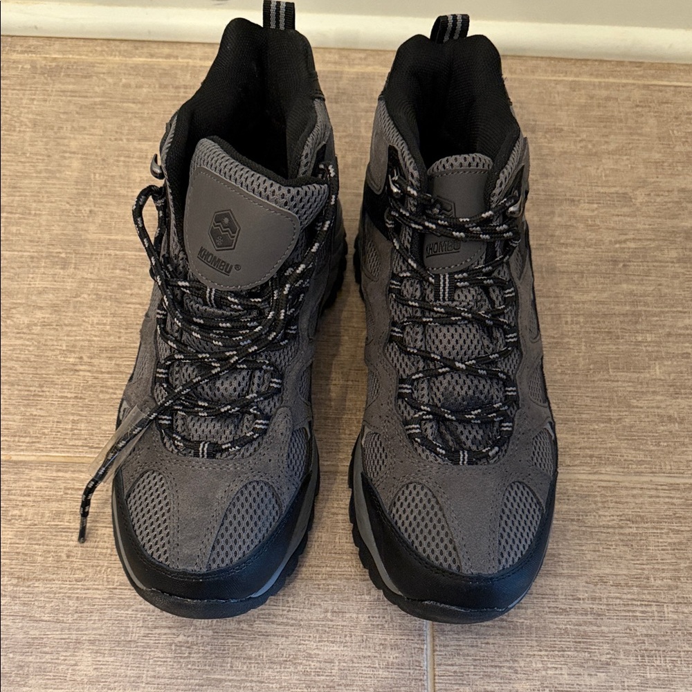 Khombu Men's Black and Gray Athletic Shoes Like New WOT. Sz8 - Picture 8 of 14